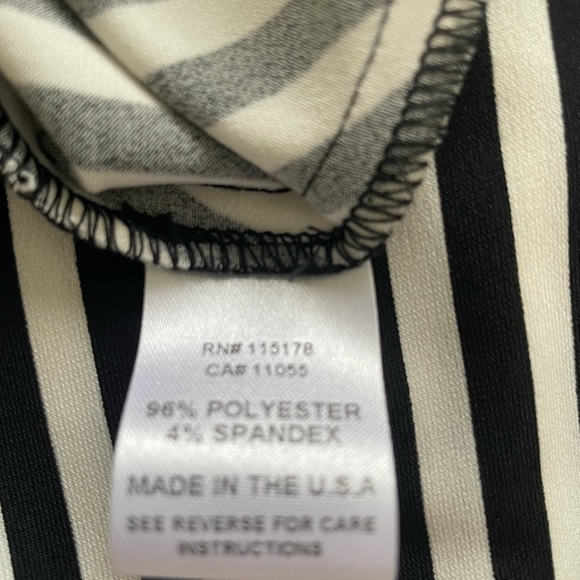 Komarov maxi skirt, fitted waistband, blk/wht stripe. poly/spandex blend XL - Picture 8 of 8